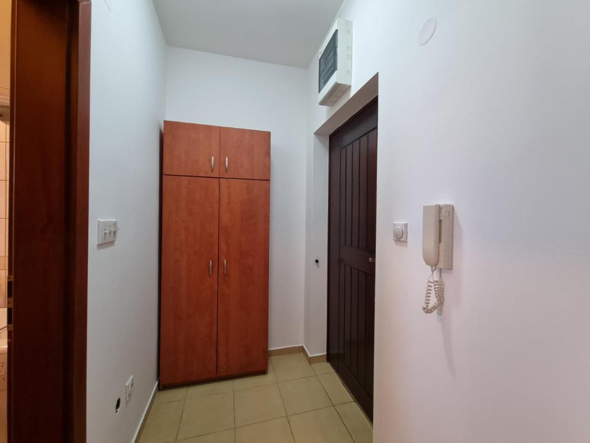 Apartman Stex Podgorica Buitenkant foto