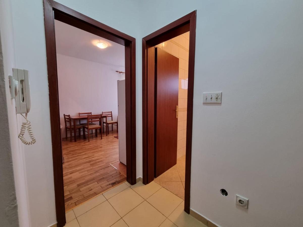 Apartman Stex Podgorica Buitenkant foto