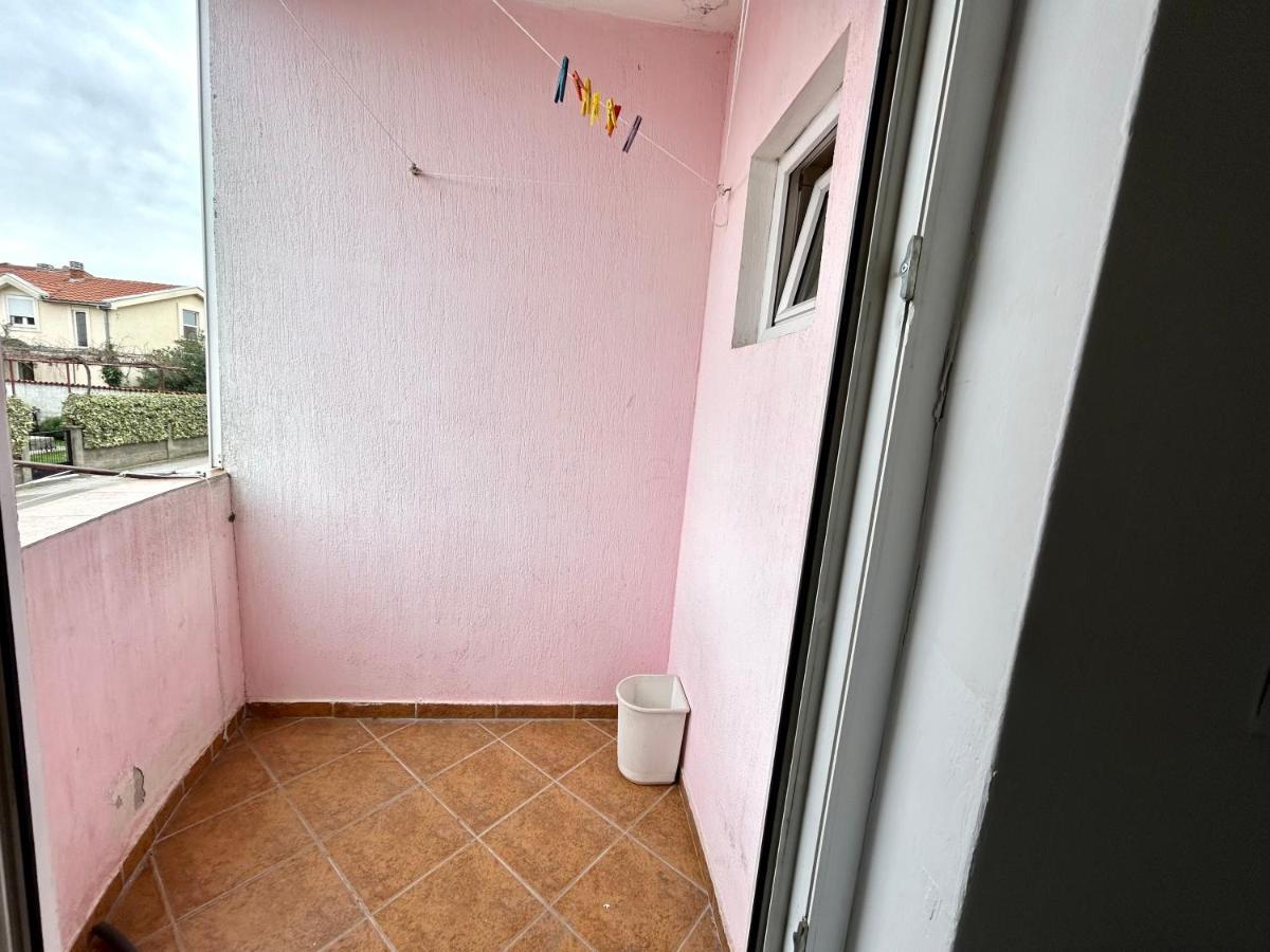 Apartman Stex Podgorica Buitenkant foto
