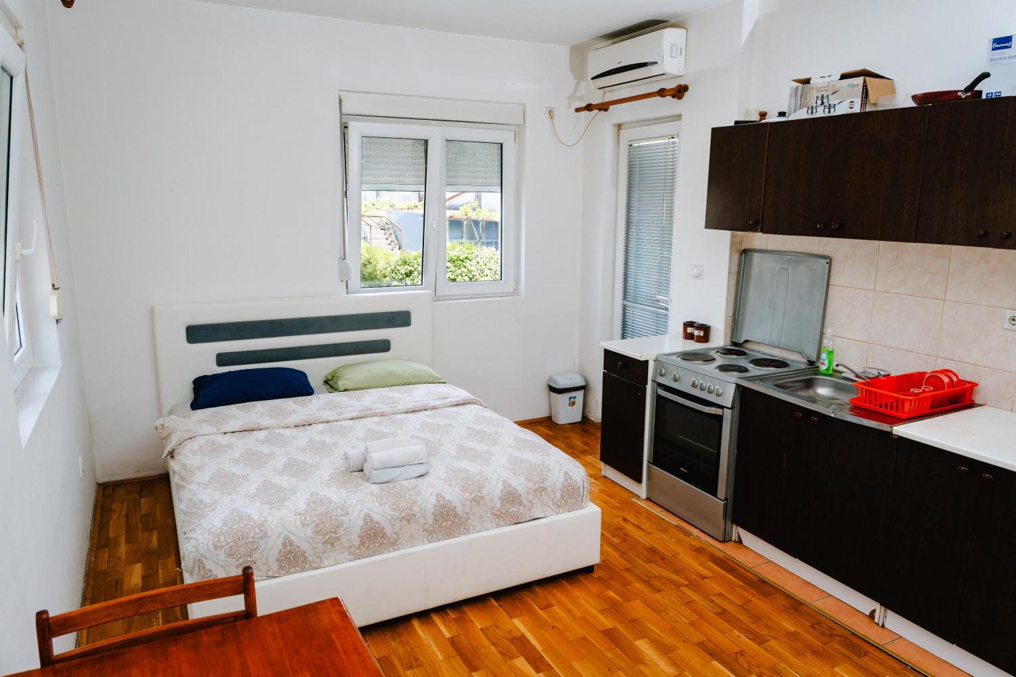 Apartman Stex Podgorica Buitenkant foto